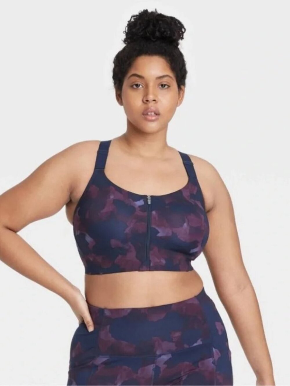 All In Motion Sports Bra Womens 38C Purple Camo Floral Front Zip Support Workout